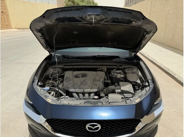 Car image 26