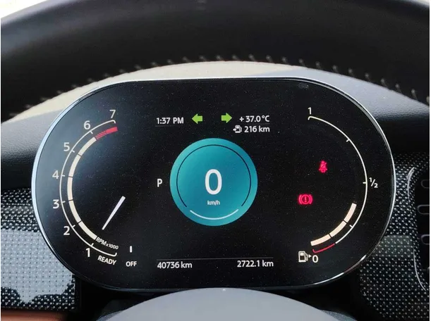 Car image 25