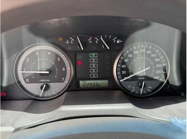 Car image 22