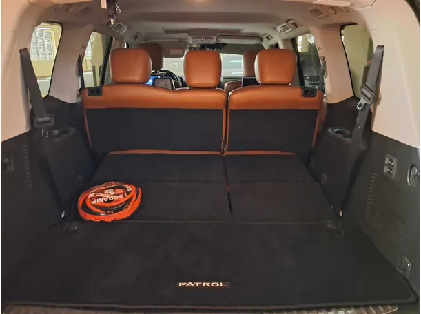 Car image 21