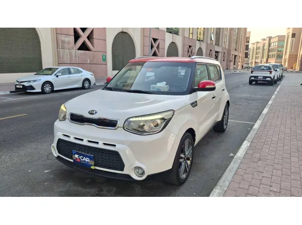 2017 كيا سول في الإمارات