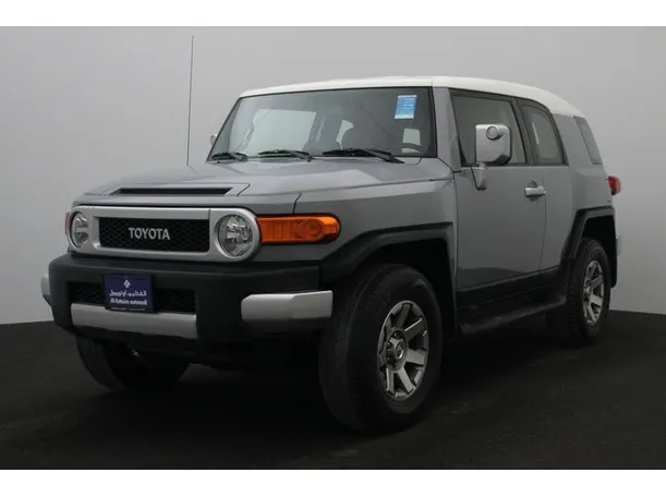 2021 تويوتا اف جي في الإمارات