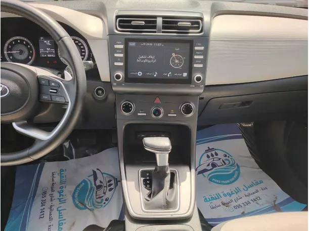 Car image 22