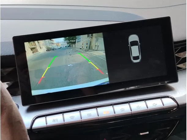 Car image 30