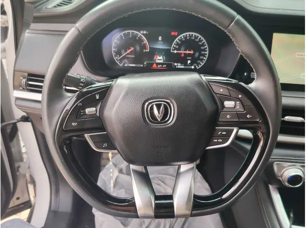 Car image 21