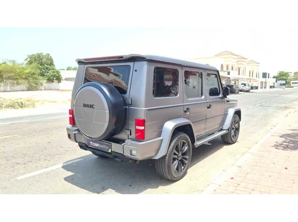 Car image 5