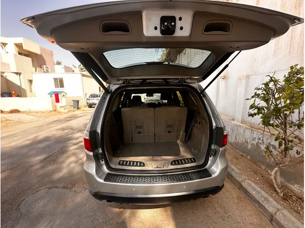 Car image 21
