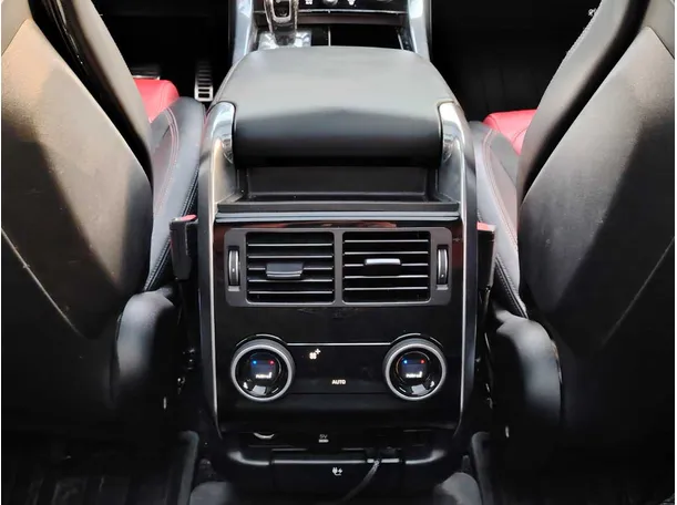 Car image 41