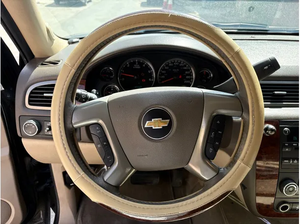 Car image 22
