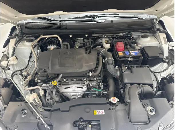 Car image 17