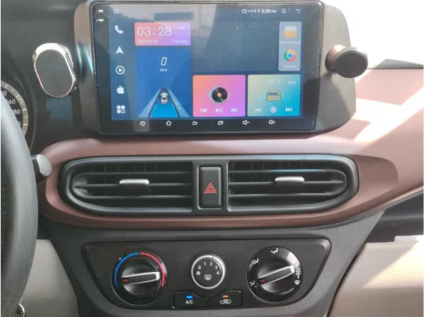 Car image 19