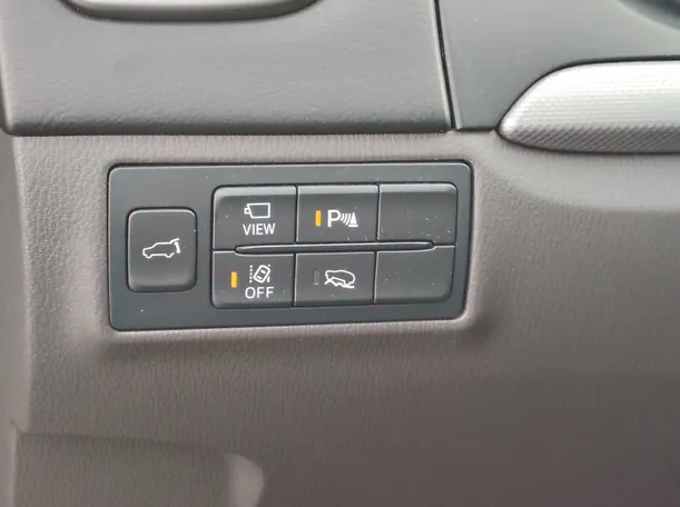 Car image 31