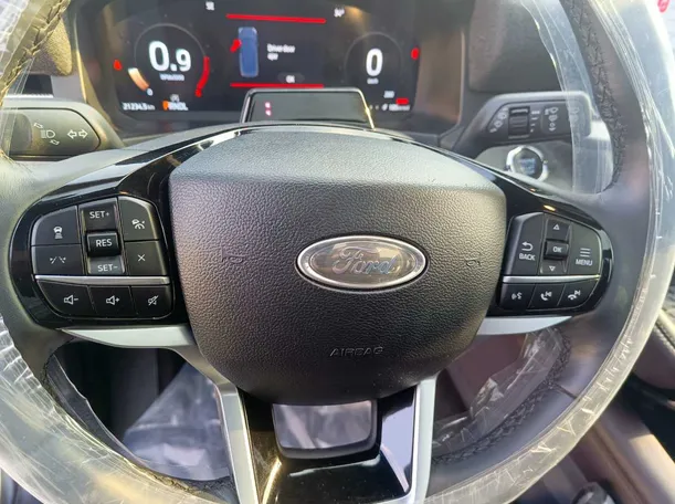 Car image 31