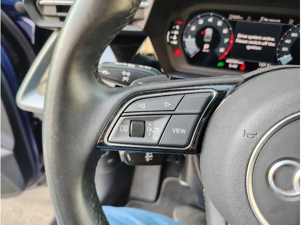 Car image 43