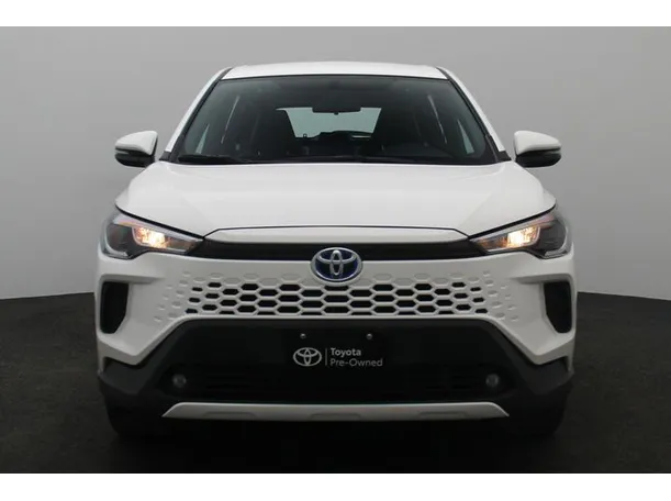 Car image 11