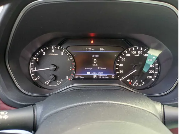 Car image 17