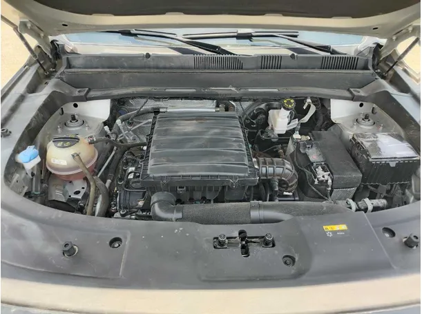 Car image 48