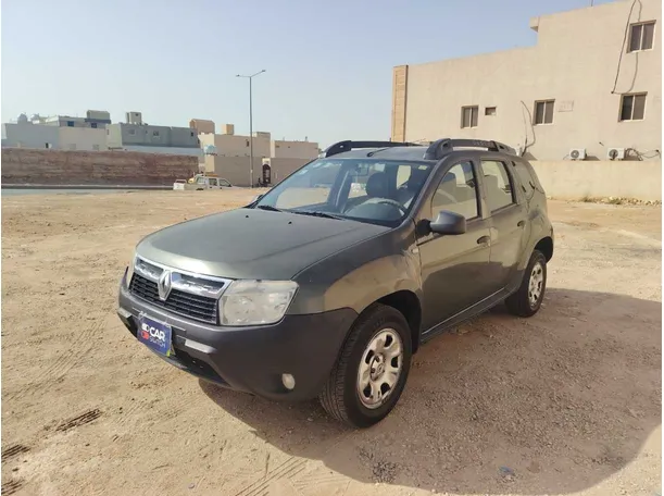 2015 رينو داستر في الرياض