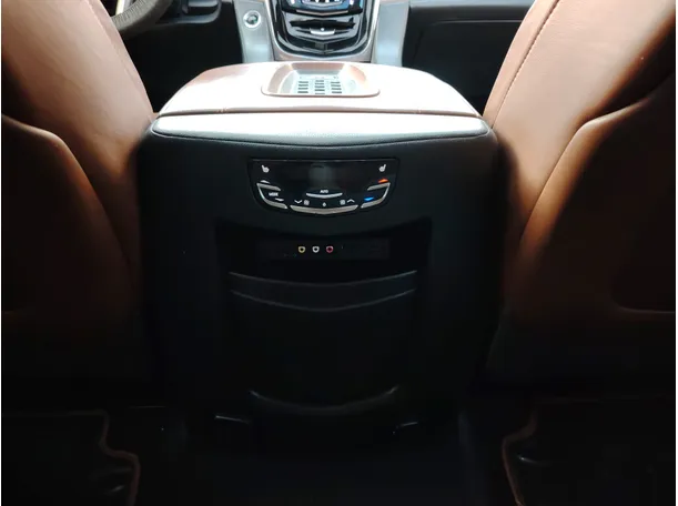 Car image 41