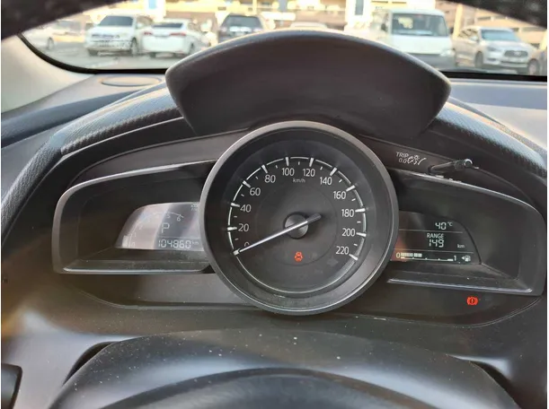 Car image 18