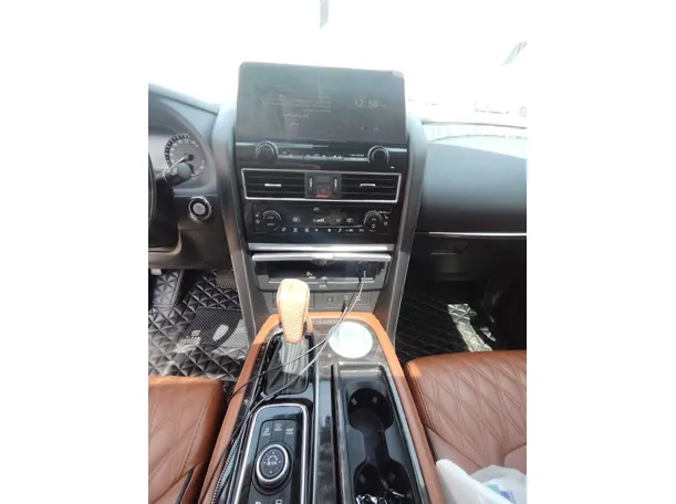 Car image 21