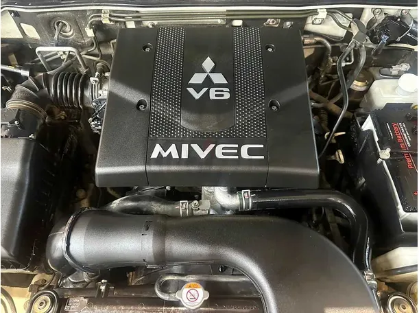 Car image 33