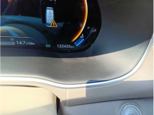 Car image 33