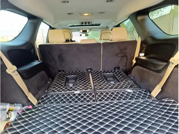 Car image 28