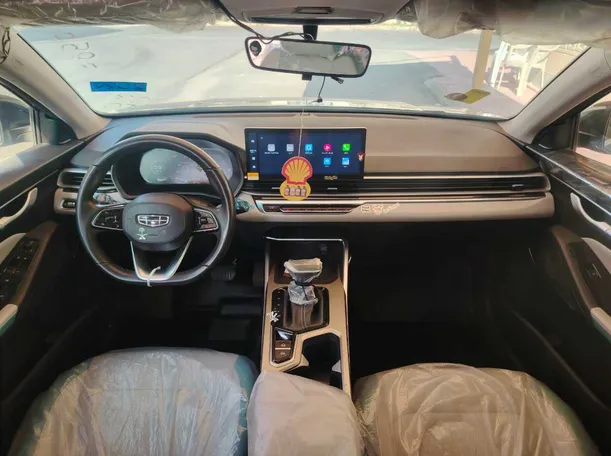 Car image 20