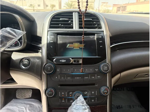 Car image 21