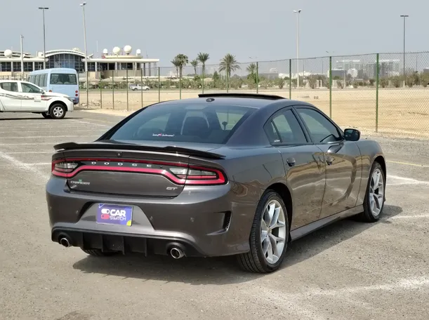 Car image 5