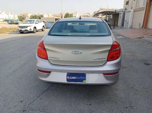 Car image 6