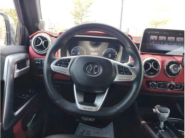 Car image 22