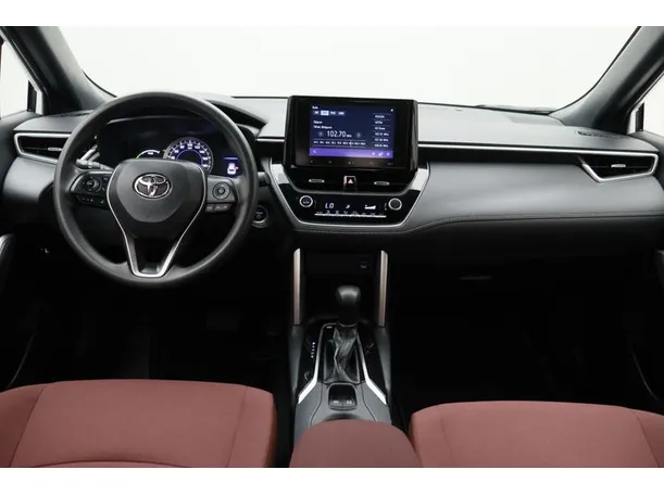 Car image 14