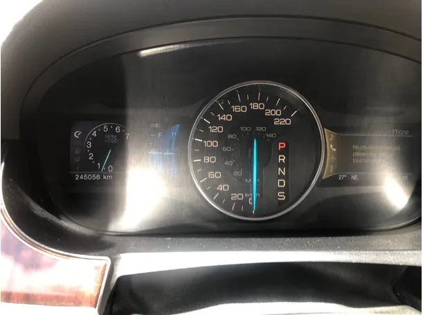 Car image 21