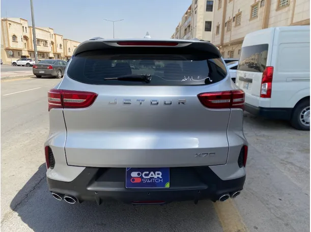 Car image 6