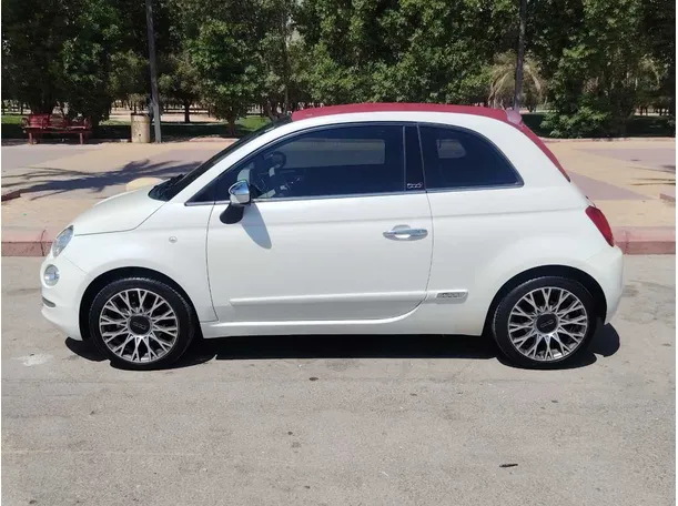 Car image 8