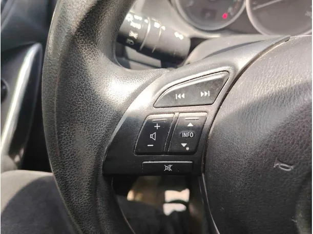 Car image 37