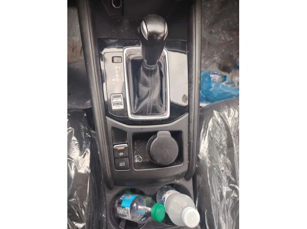 Car image 21