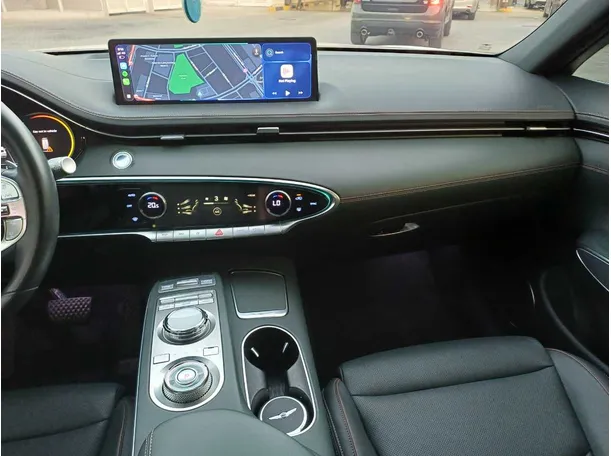 Car image 16