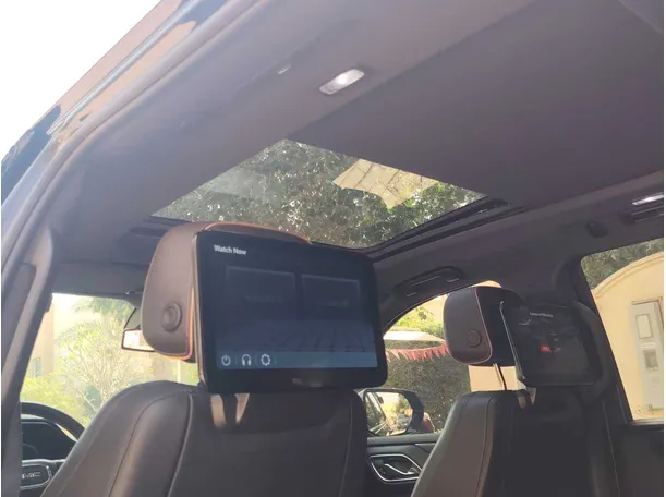 Car image 33