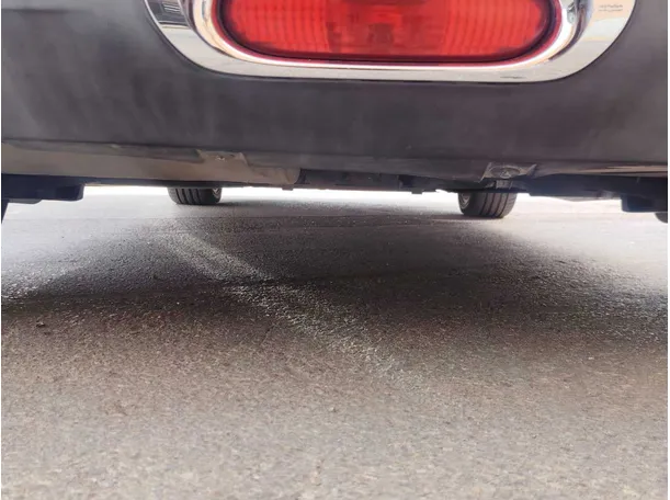 Car image 29