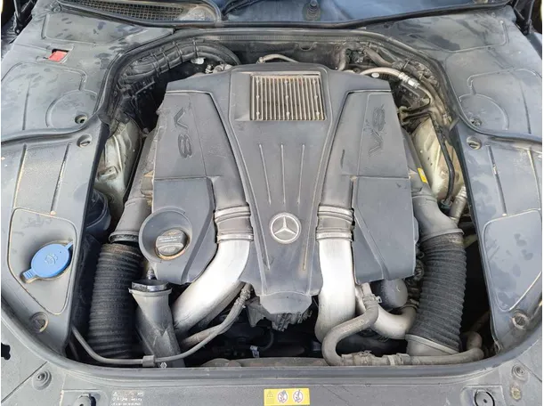 Car image 40
