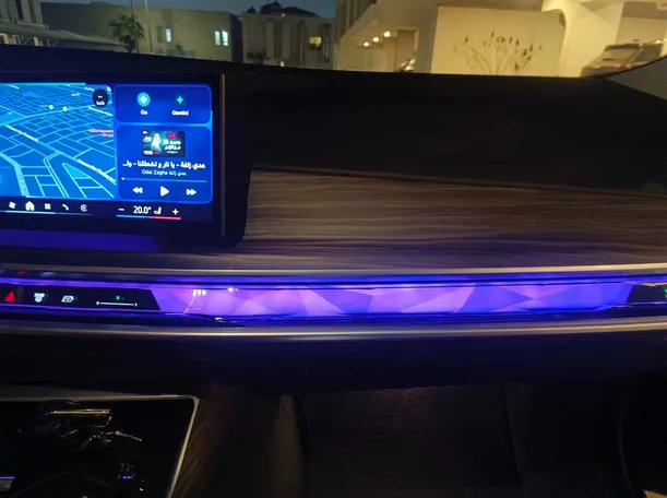 Car image 42