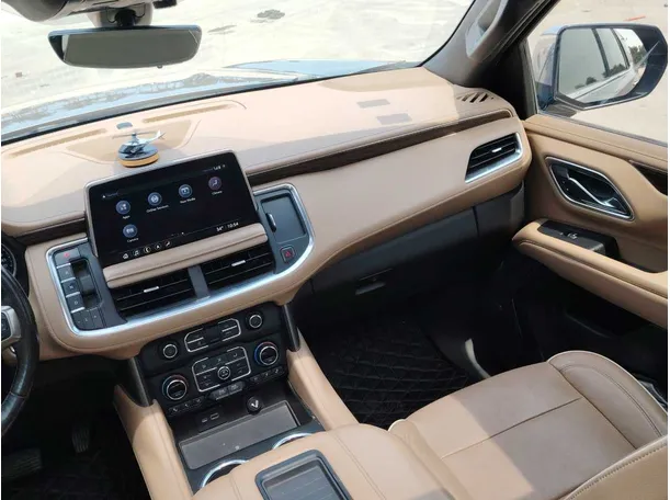 Car image 22