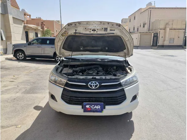 Car image 22