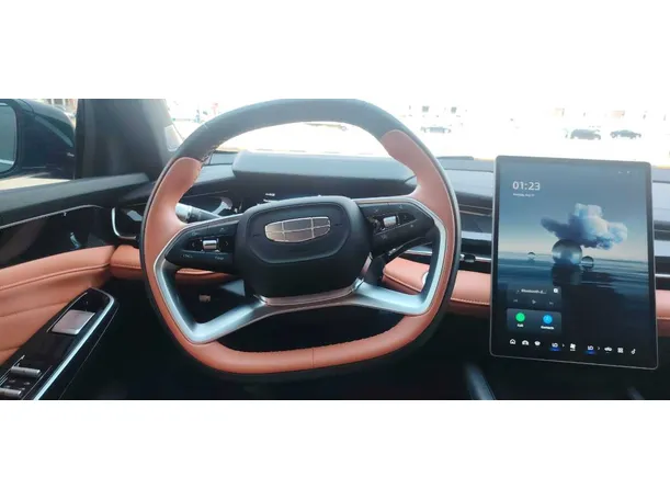 Car image 20