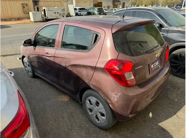 Car image 15