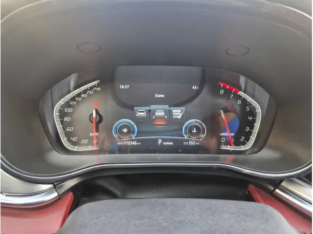 Car image 20