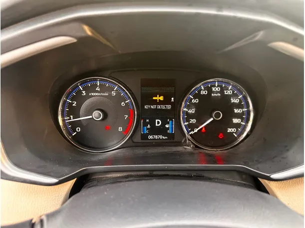 Car image 22